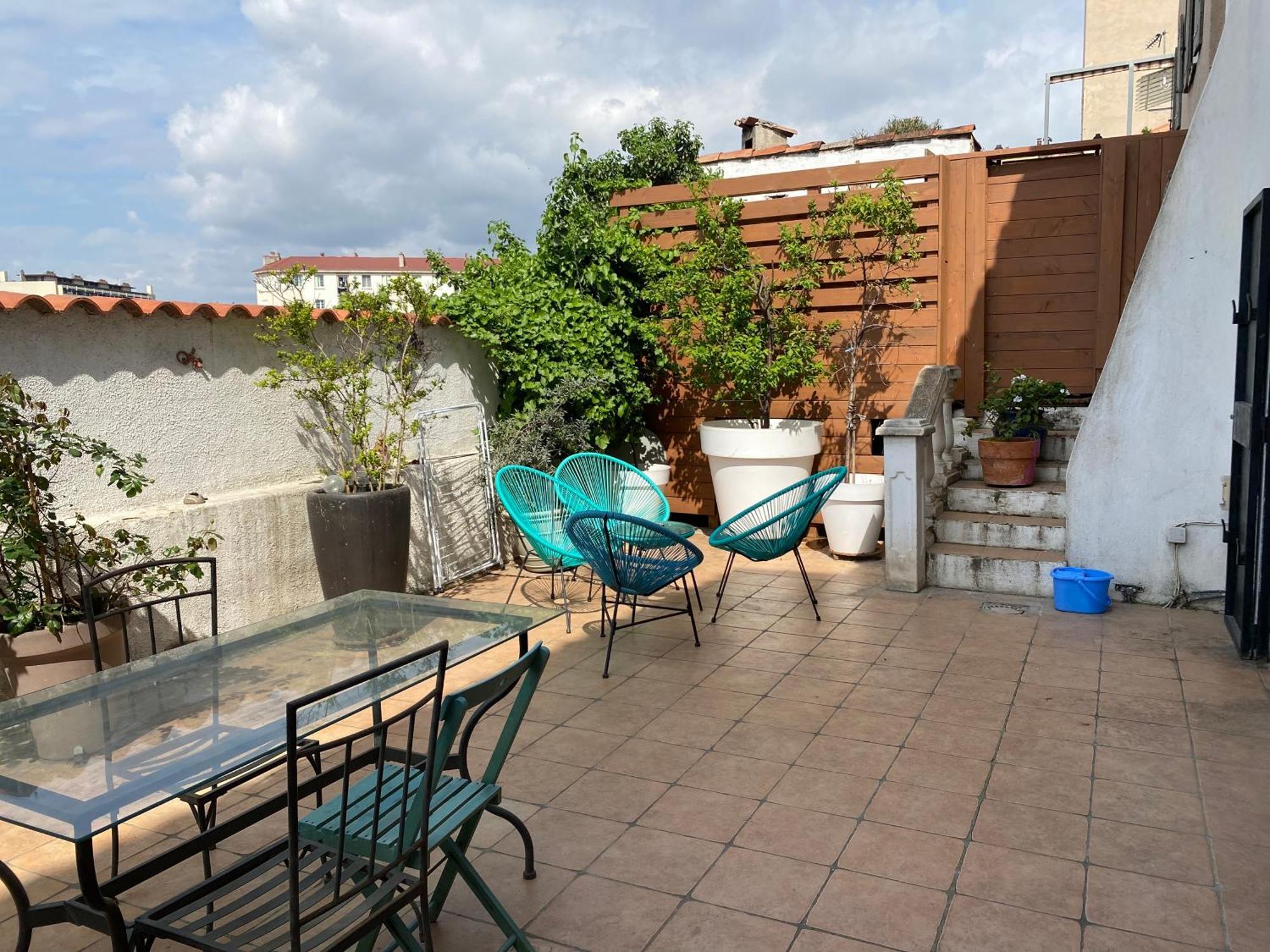 Maison 3 chambres gde terrasse proche vieux port et sncf Marseille Extérieur photo